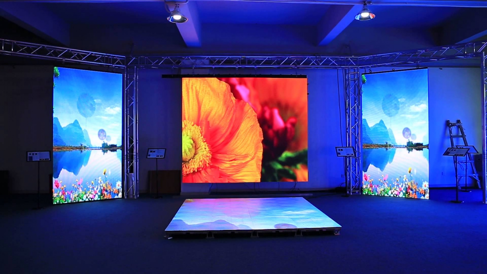 Showroom ecran video LED, dalles de sol, mur LED Pixelight